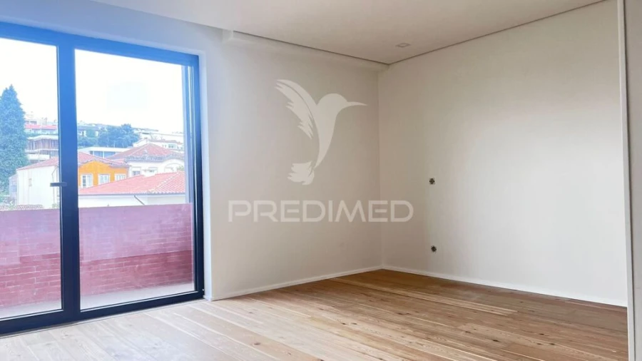 Apartamento T3 para Venda em Creixomil Foto 7