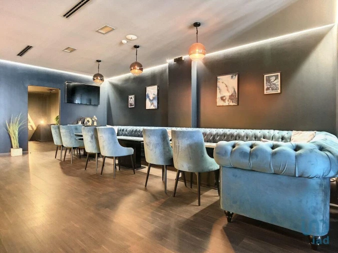 Loja para Arrendamento em Santa Maria, São Pedro e Matacães Foto 12