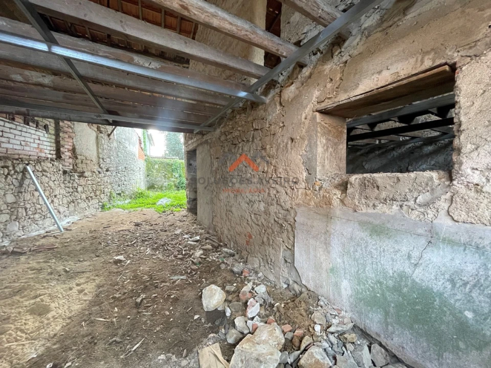 Moradia T2 para Venda em Casal Comba Foto 3