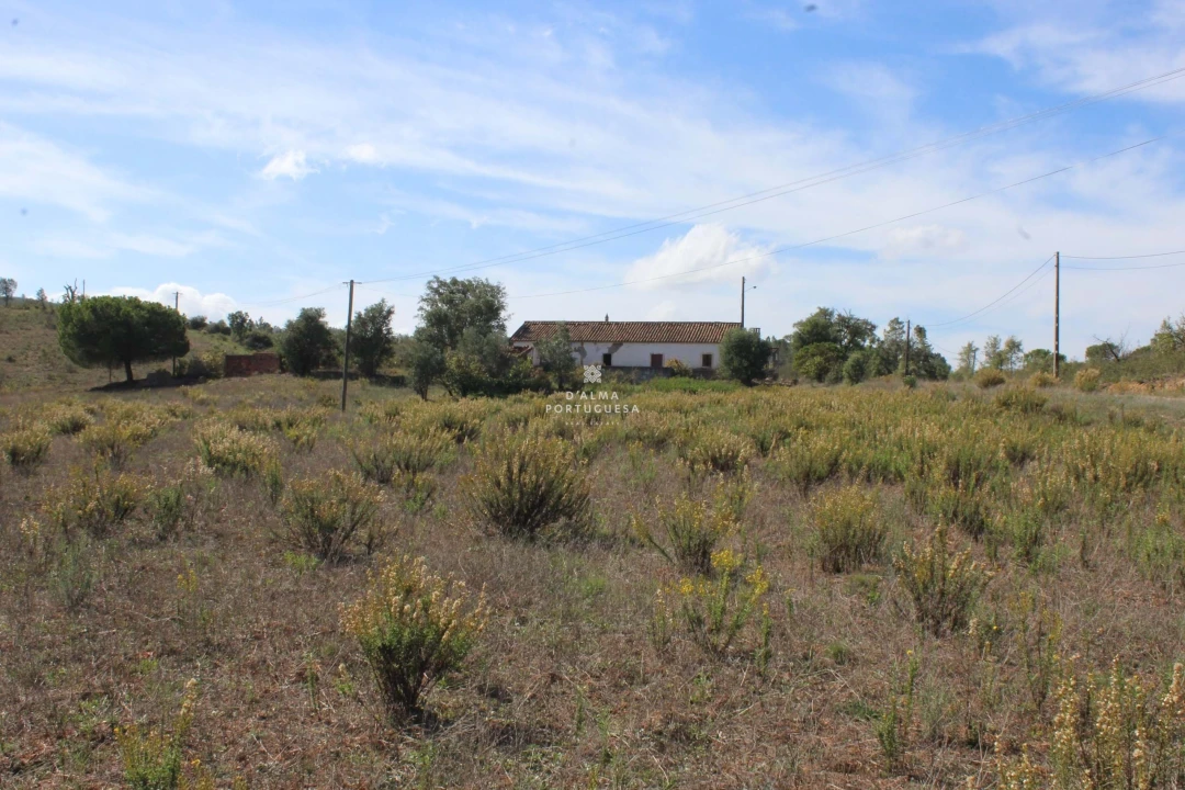 Moradia T4 para Venda em São Marcos da Serra Foto 4