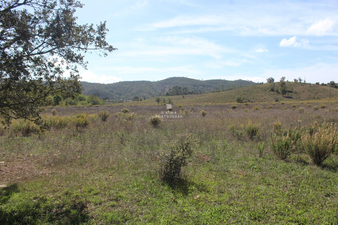 Moradia T4 para Venda em São Marcos da Serra Foto 35