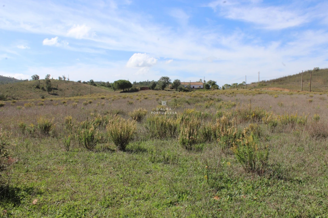 Moradia T4 para Venda em São Marcos da Serra Foto 37