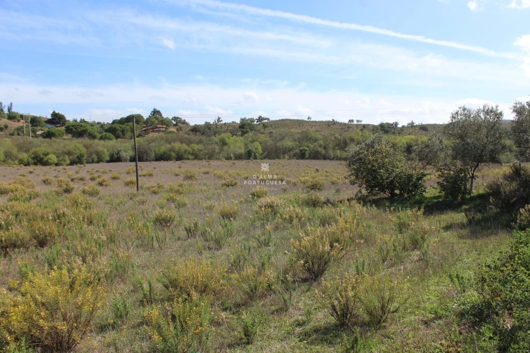Moradia T4 para Venda em São Marcos da Serra Foto 23