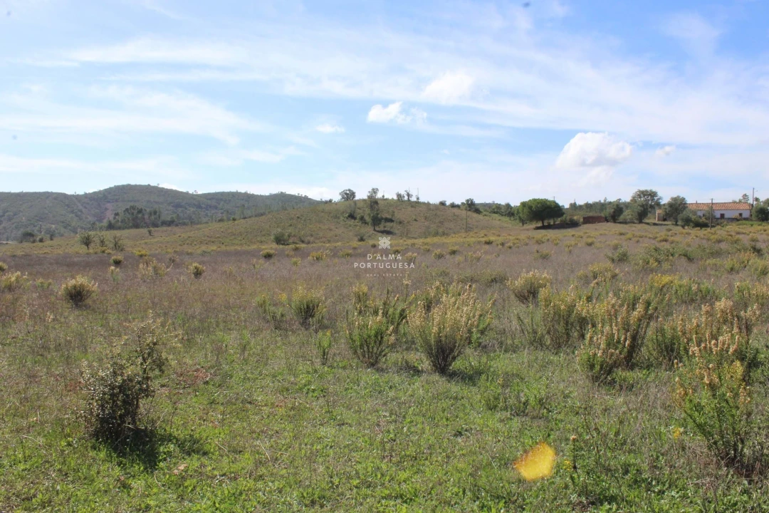 Moradia T4 para Venda em São Marcos da Serra Foto 36