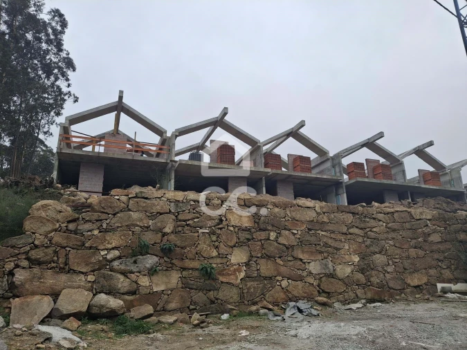 Moradia T3 para Venda em Abragão Foto 19