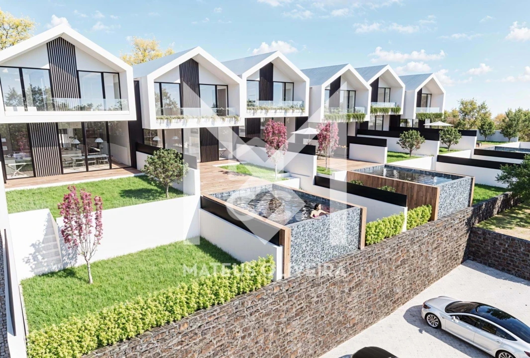 Moradia T3 para Venda em Abragão Foto 1