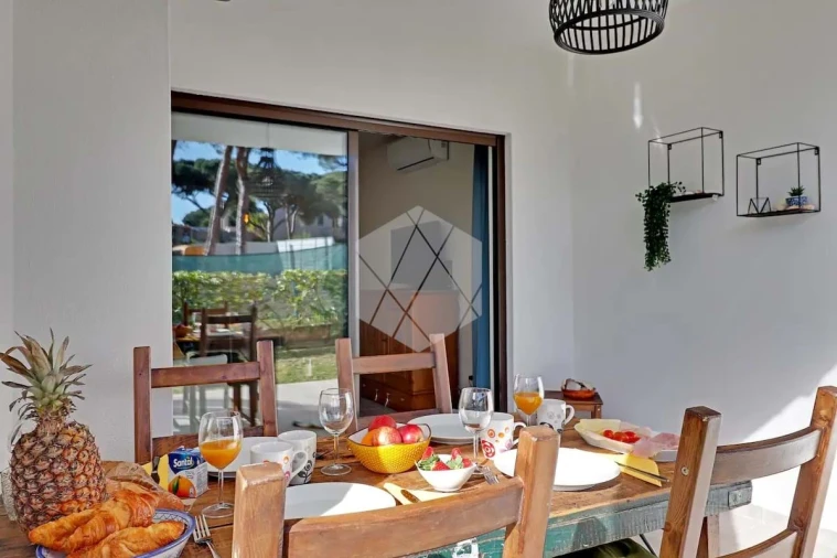 Apartamento T1 para Arrendamento férias em Albufeira e Olhos de Água Foto 12