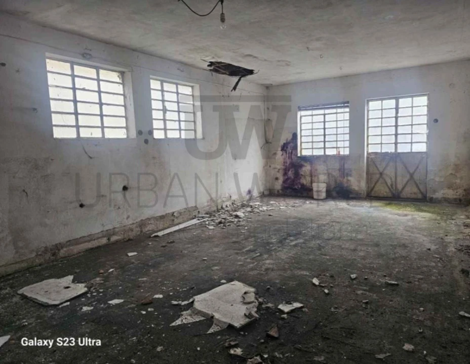 Armazém para Venda em Covilhã e Canhoso Foto 4