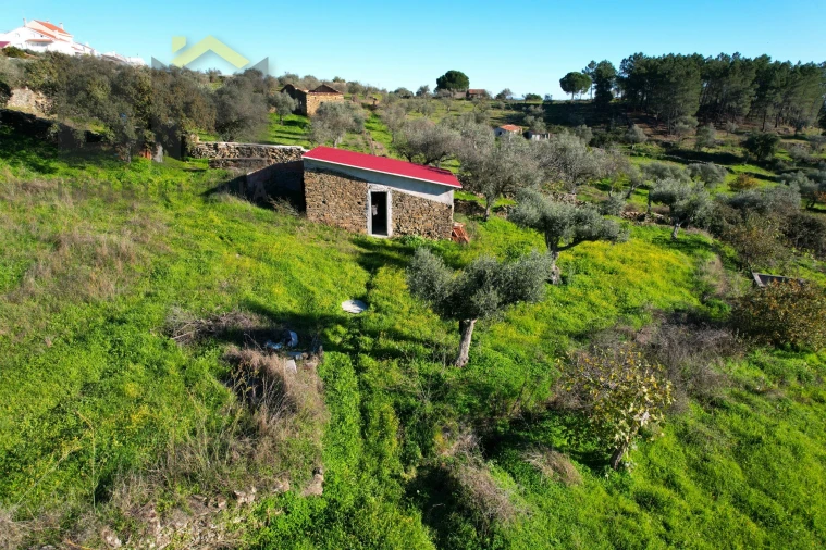 Quinta T0 para Venda em Perais Foto 4