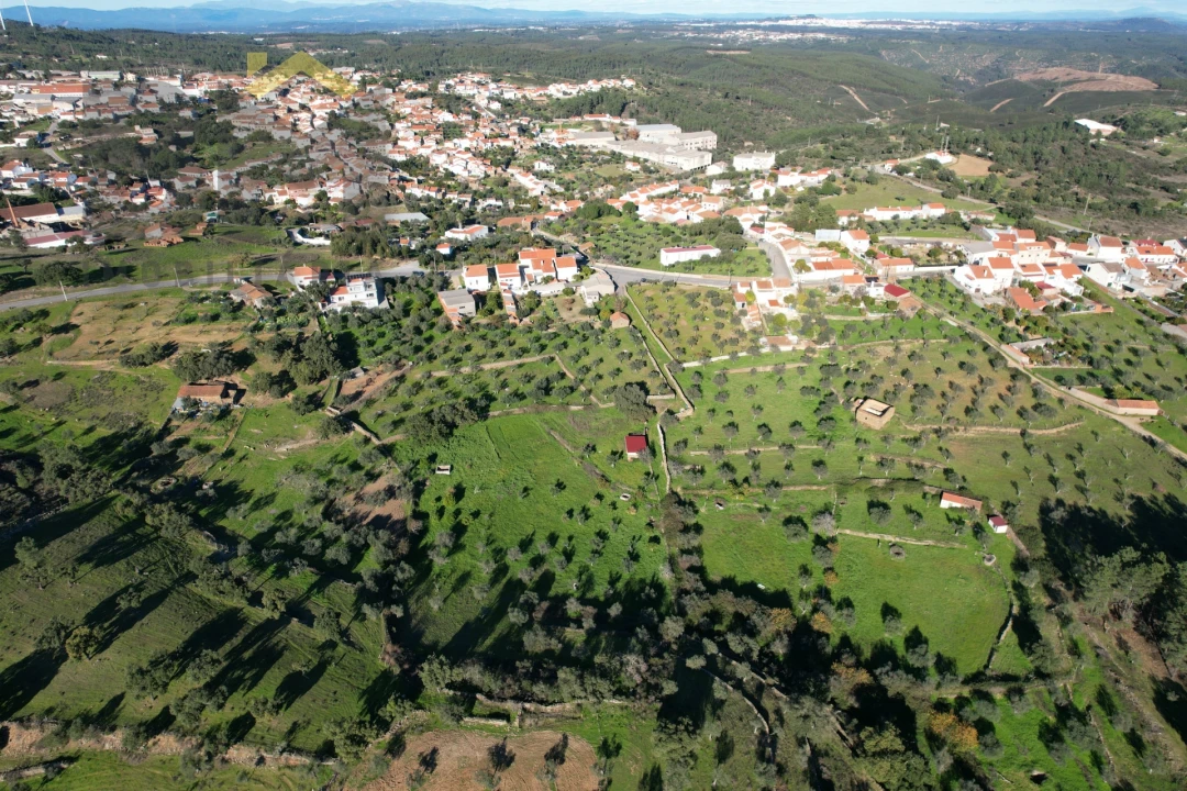 Quinta T0 para Venda em Perais Foto 29