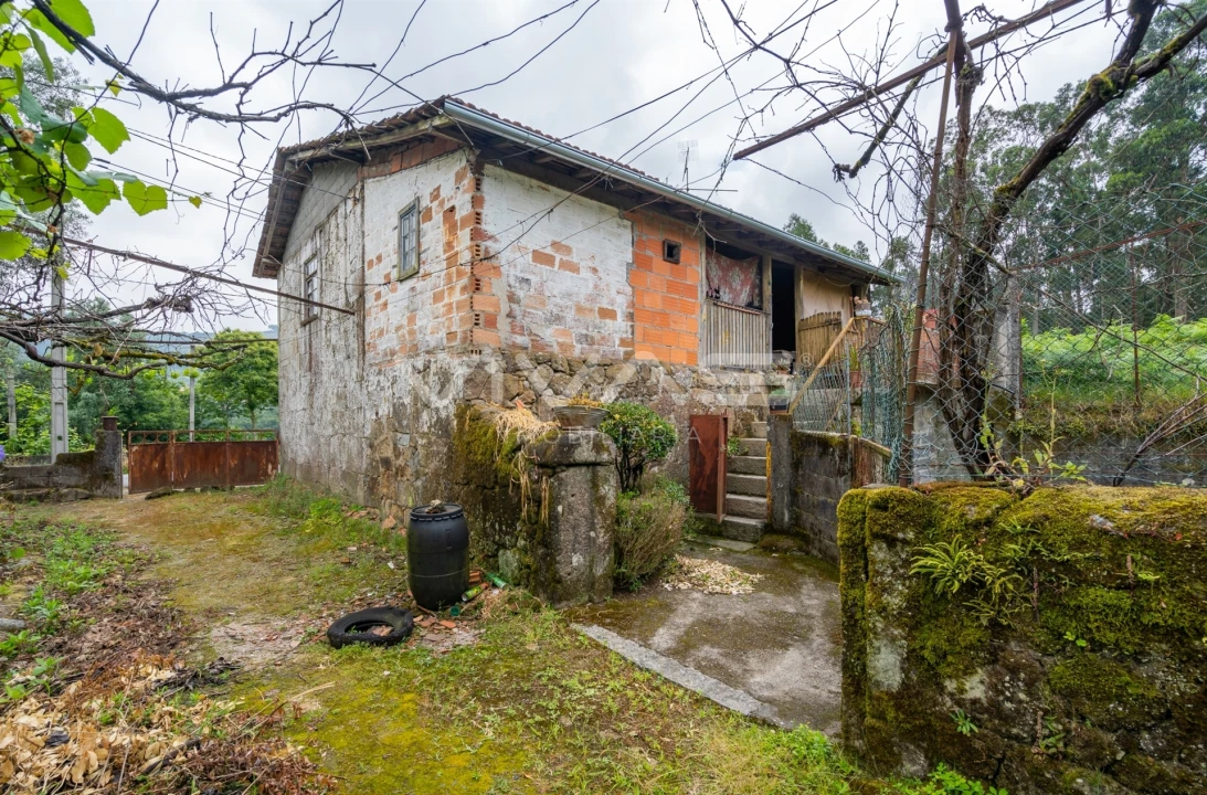 Moradia T3 para Venda em Sande, Vilarinho, Barros e Gomide Foto 12