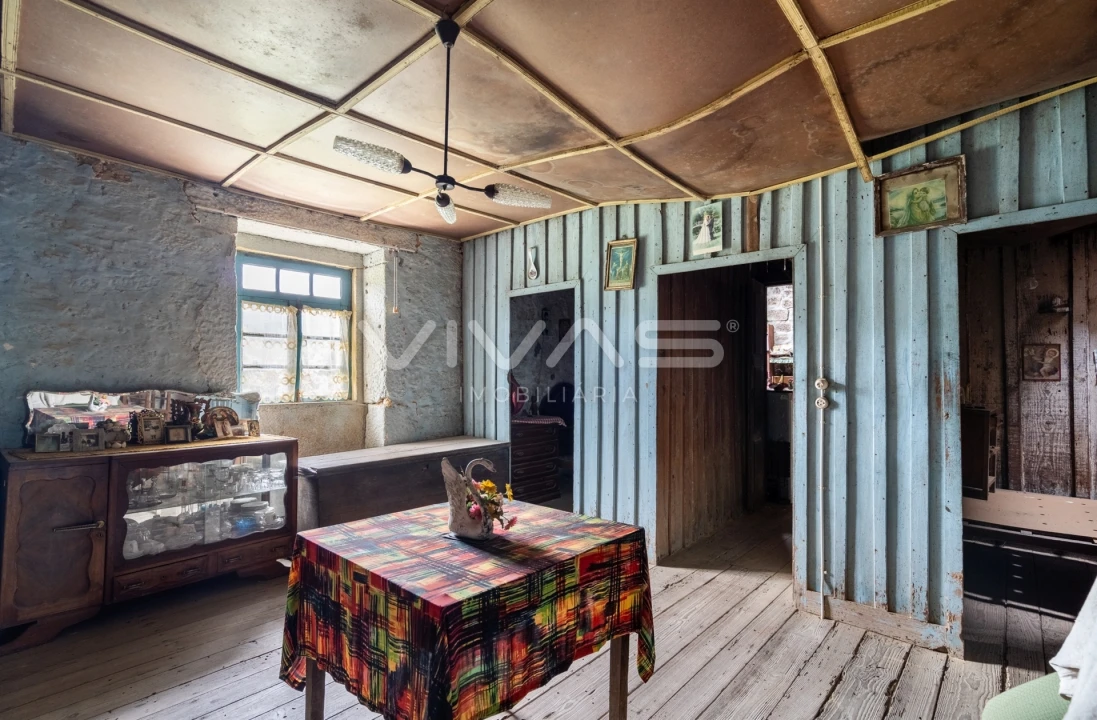 Moradia T3 para Venda em Sande, Vilarinho, Barros e Gomide Foto 6