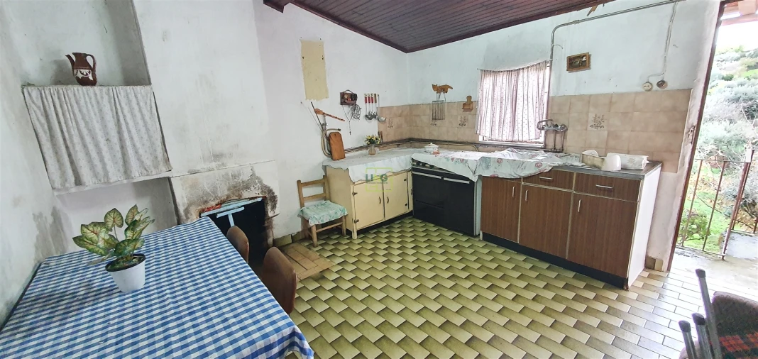 Moradia T3 para Venda em Ninho do Açor e Sobral do Campo