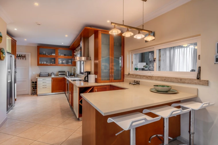 Moradia T4 para Venda em Albufeira e Olhos de Água Foto 29