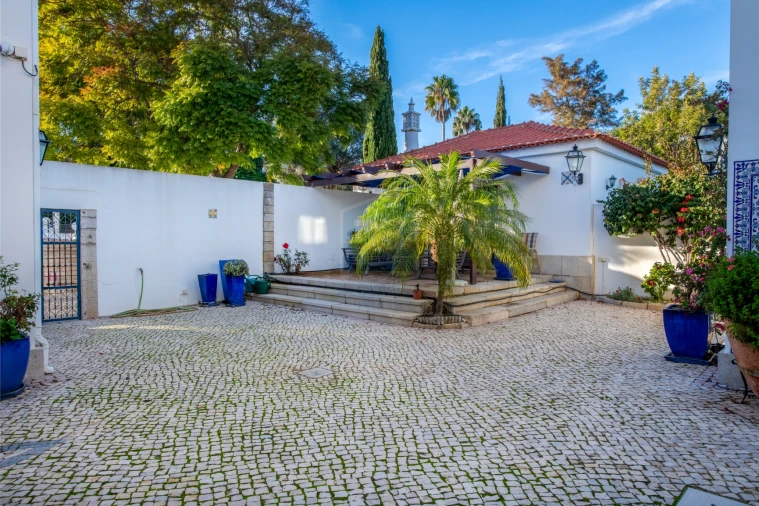 Moradia T4 para Venda em Albufeira e Olhos de Água Foto 13