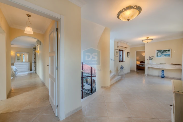 Moradia T4 para Venda em Albufeira e Olhos de Água Foto 42