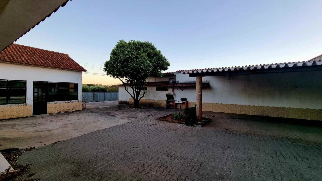 Moradia T3 para Venda em Porto de Mós - São João Baptista e São Pedro Foto 6