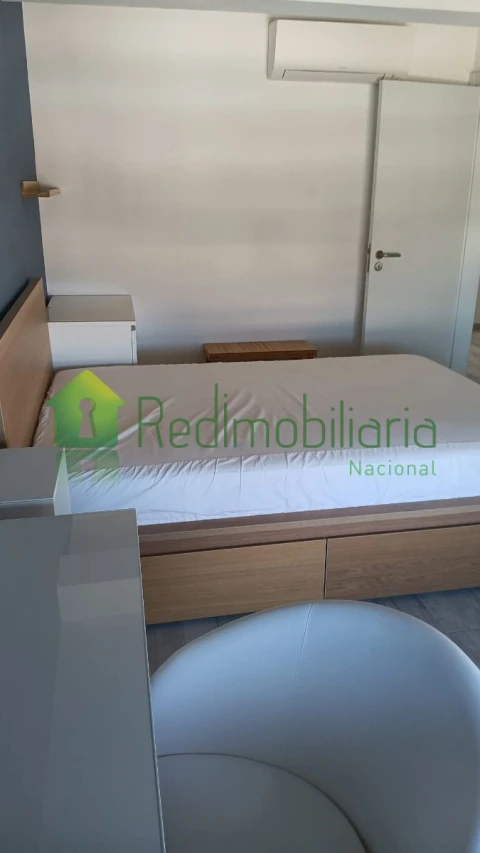 Apartamento T2 para Arrendamento em Olivais