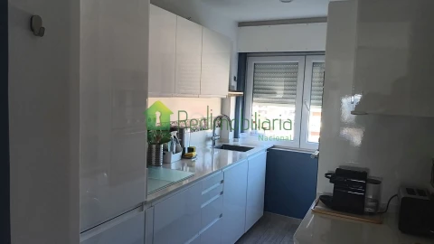 Apartamento T2 para Arrendamento em Olivais