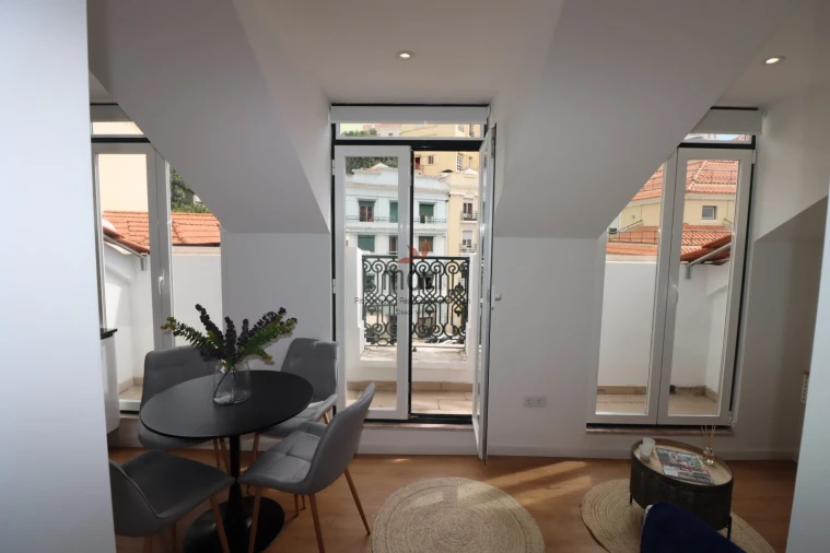 Apartamento T2 para Venda em São Vicente Foto 3