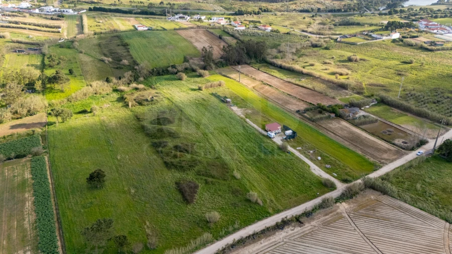 Terreno para Venda em Atouguia da Baleia Foto 4