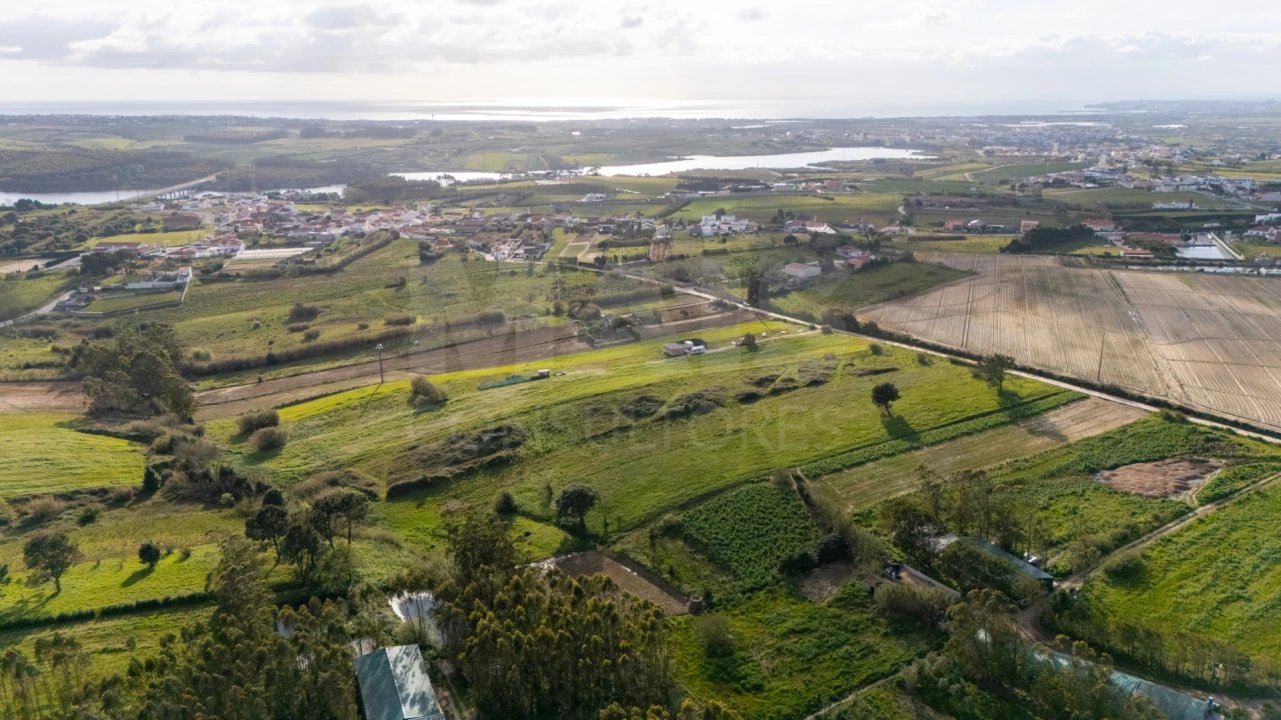 Terreno para Venda em Atouguia da Baleia Foto 10