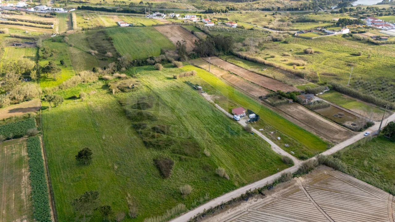 Terreno para Venda em Atouguia da Baleia Foto 4