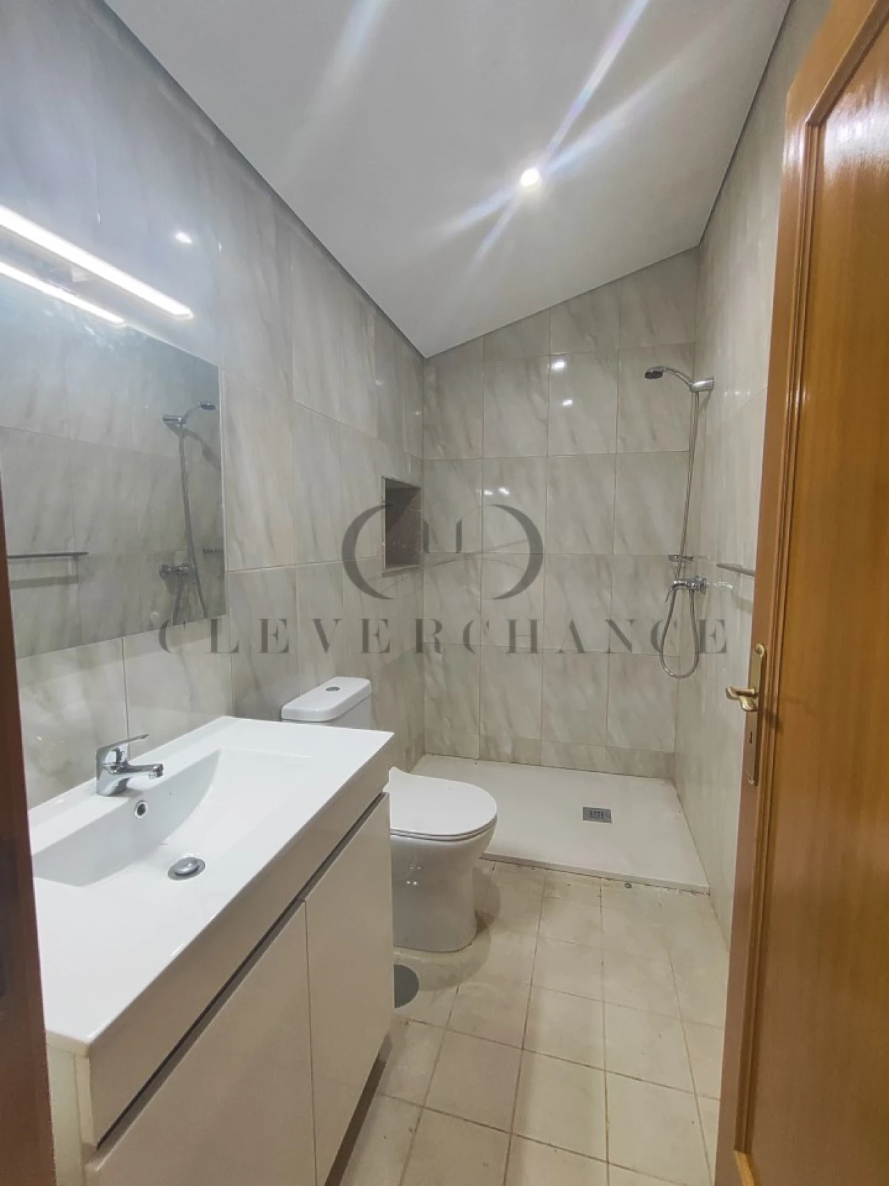 Moradia T4 para Venda em Fermedo Foto 21