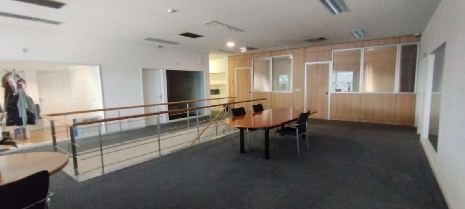 Armazém para Venda em Perafita, Lavra e Santa Cruz do Bispo Foto 3