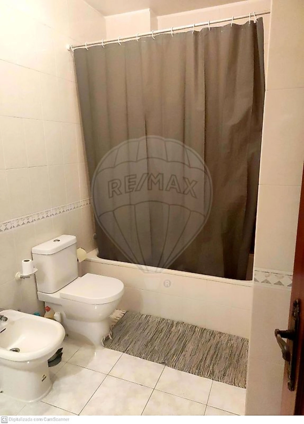 Apartamento T2 para Arrendamento em Arcozelo Foto 8