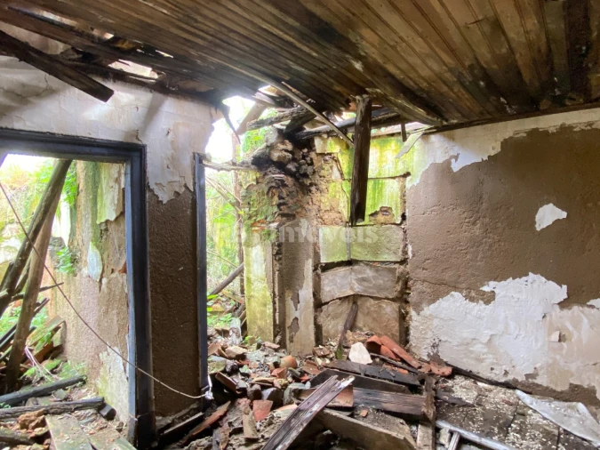 Terreno para Venda em Serra e Junceira Foto 10