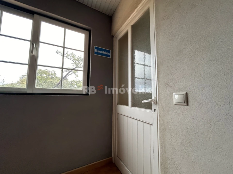 Armazém para Venda em Assentiz Foto 3