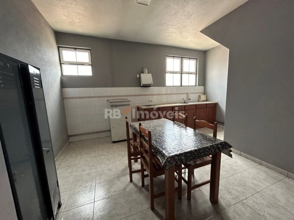 Armazém para Venda em Assentiz Foto 16