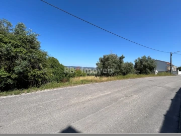 Terreno para Venda em São João Baptista e Santa Maria dos Olivais