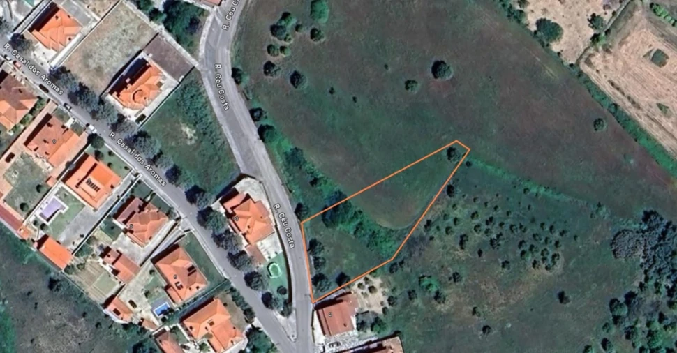 Terreno para Venda em São João Baptista e Santa Maria dos Olivais Planta 3