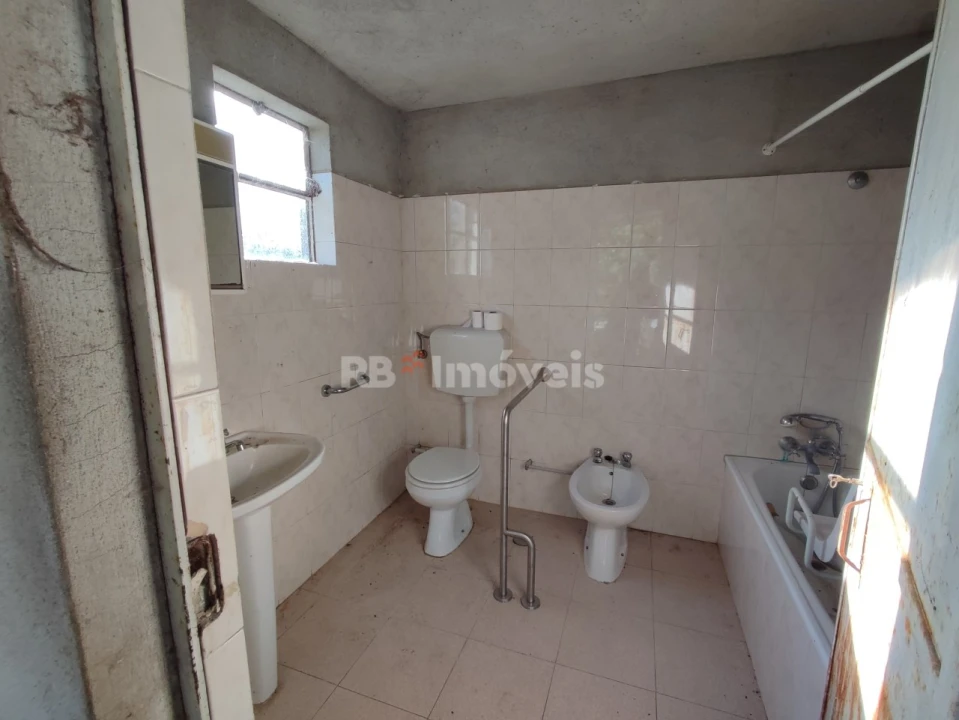 Quinta T3 para Venda em Nossa Senhora do Pranto Foto 18