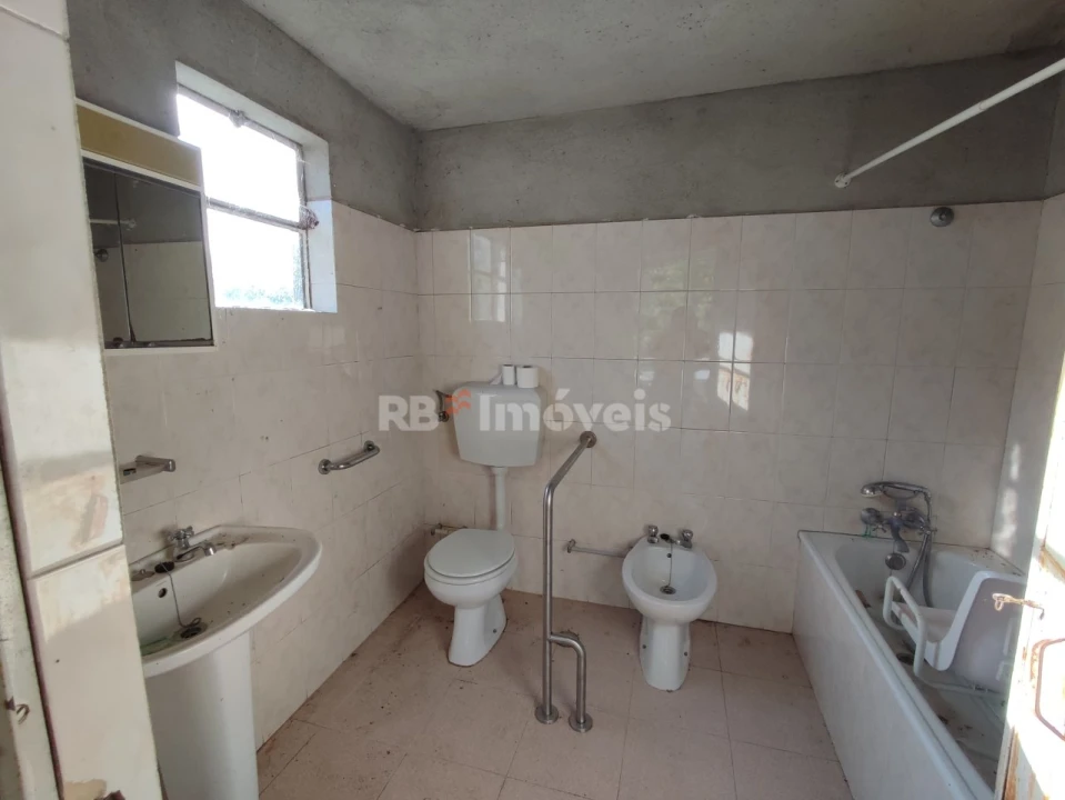 Quinta T3 para Venda em Nossa Senhora do Pranto Foto 19