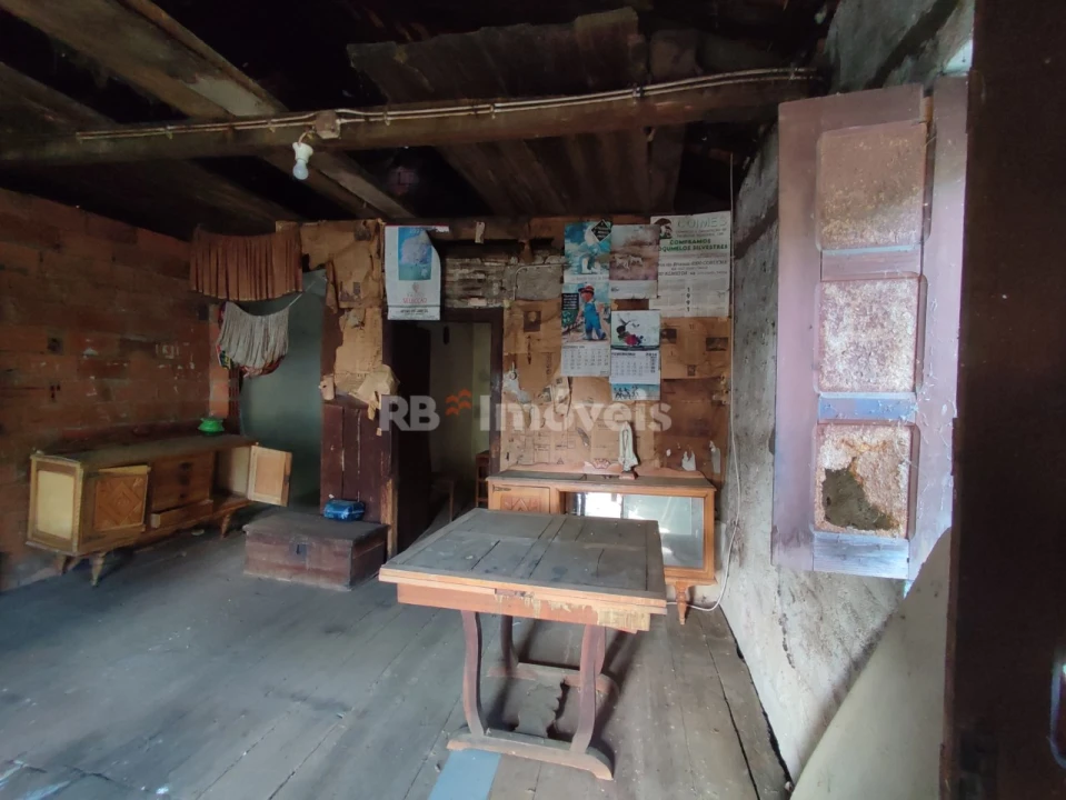 Quinta T3 para Venda em Nossa Senhora do Pranto Foto 7