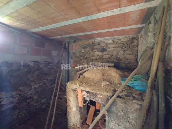 Quinta T3 para Venda em Nossa Senhora do Pranto Foto 10