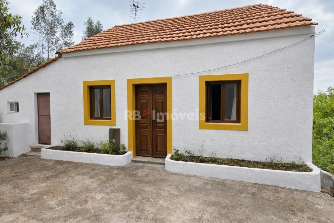 Quinta T3 para Venda em Areias e Pias Foto 1