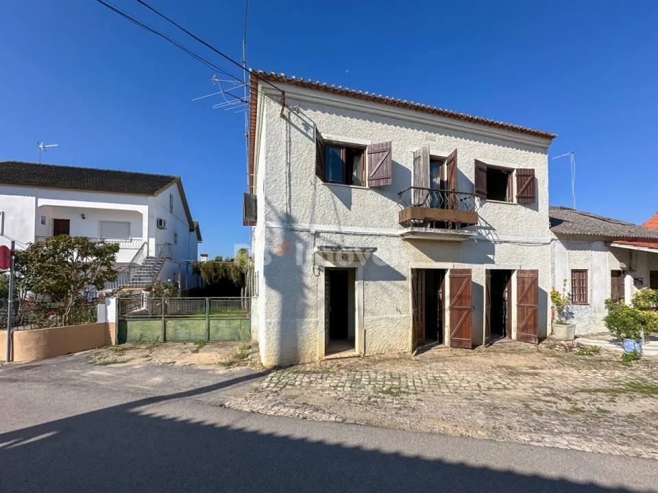 Moradia T5 para Venda em Paialvo Foto 1