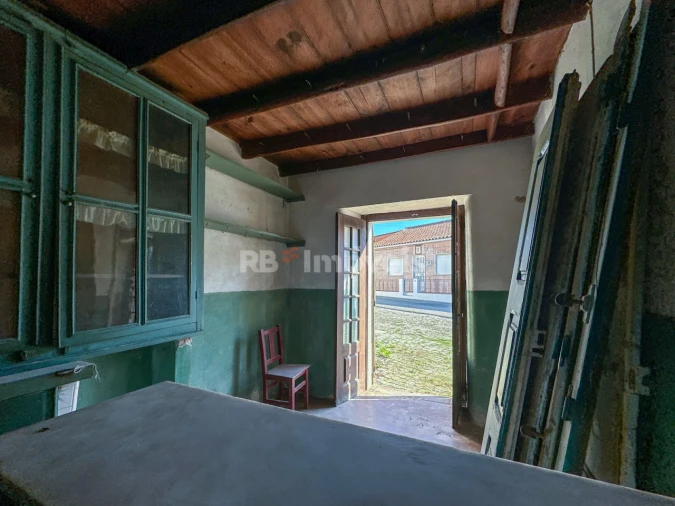 Moradia T5 para Venda em Paialvo Foto 82