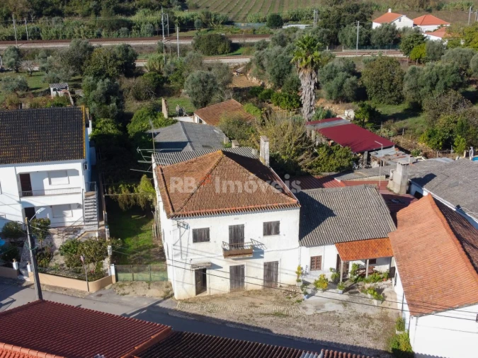 Moradia T5 para Venda em Paialvo Foto 2
