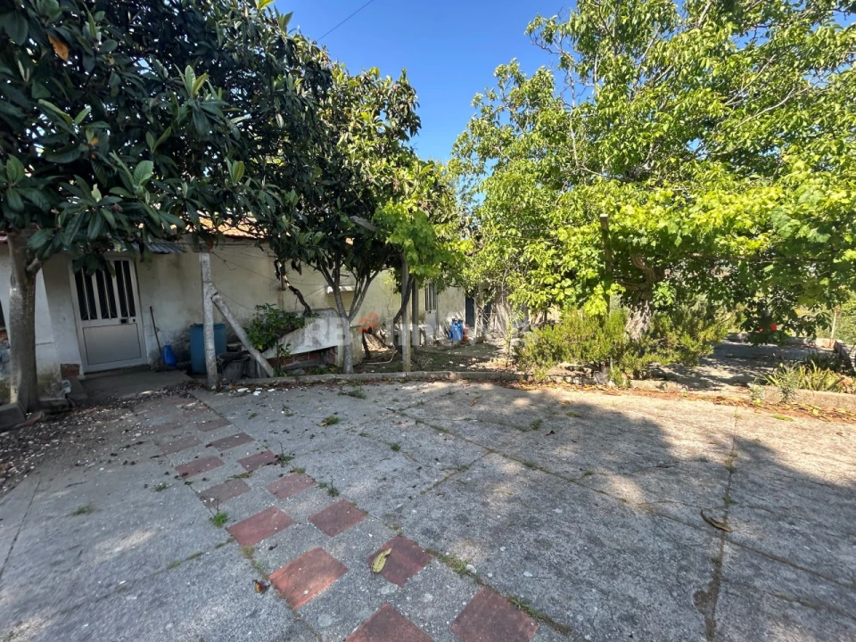 Quinta T2 para Venda em São João Baptista e Santa Maria dos Olivais Foto 4