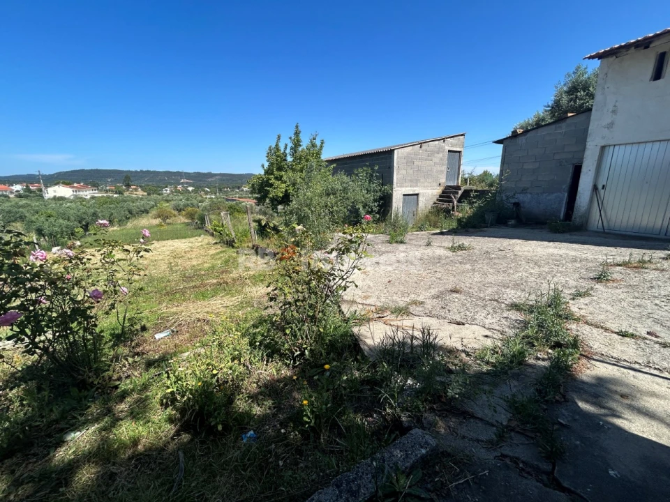 Quinta T2 para Venda em São João Baptista e Santa Maria dos Olivais Foto 18