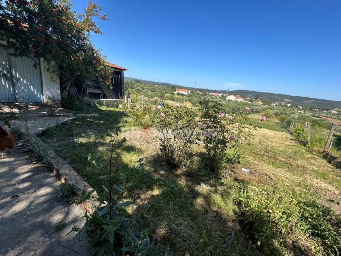 Quinta T2 para Venda em São João Baptista e Santa Maria dos Olivais Foto 17