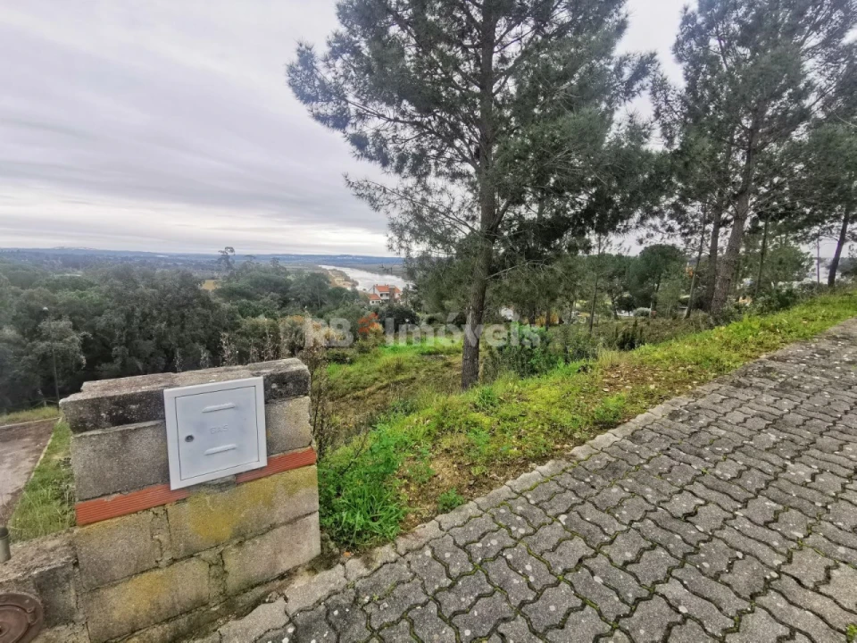 Terreno para Venda em Constancia Foto 5