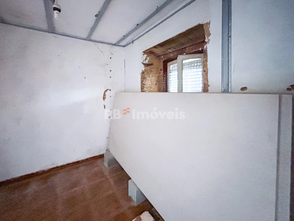 Quinta T3 para Venda em Asseiceira Foto 15