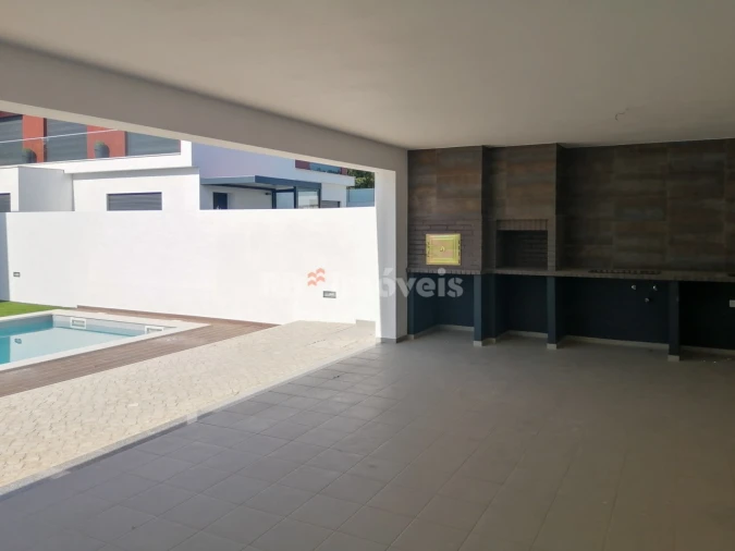 Moradia T5 para Venda em Nossa Sra de Fatima Foto 17