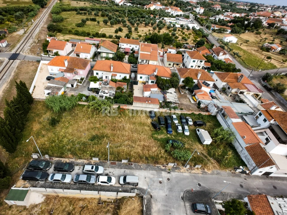 Terreno para Venda em Vila Nova da Barquinha Foto 2